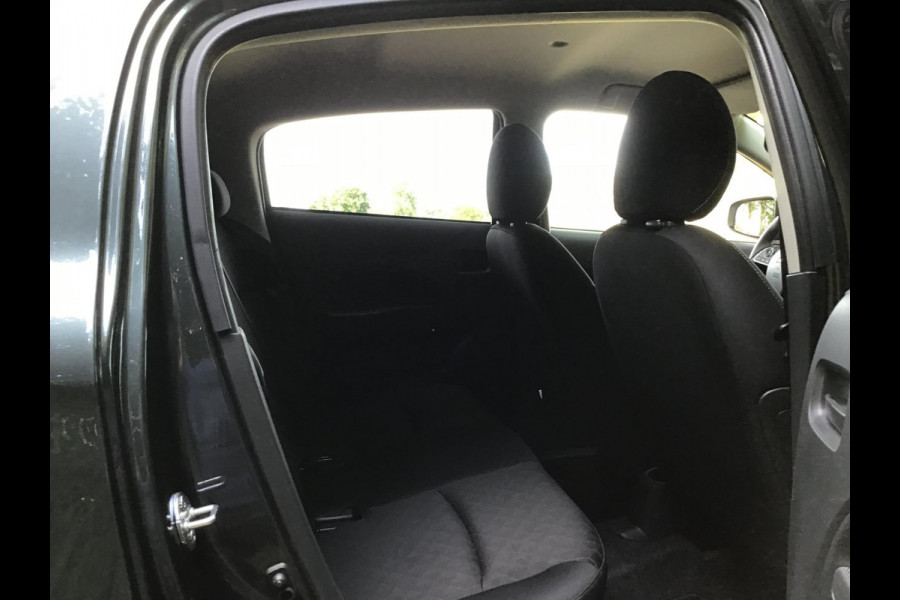 Mitsubishi Space Star 1.2 Instyle Automaat in nieuwstaat