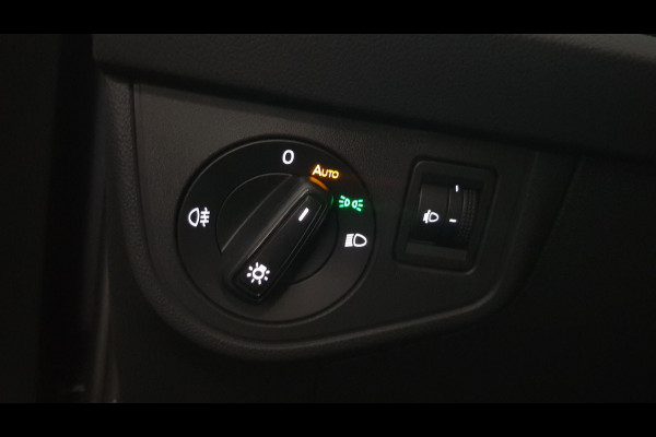 Volkswagen Polo 1.0 TSI DSG Life | Navigatie | Airco | Stoelverwarming | Digitale cockpit | Led | DAB