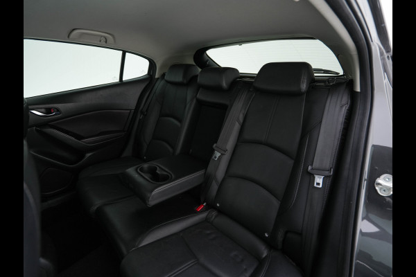 Mazda 3 2.0 SkyActiv-G 120 GT-M (INCL-BTW) *LUXURY-LEATHER | FULL-LED | ADAPTIVE-CRUISE | BLIND-SPOT |  BOSE-SOUND | CAMERA | KEYLESS | DAB+ | HEATED-SPORTSEATS | NAVI-FULLMAP | HEAD-UP | PRIVACY-GLASS | LANE-ASSIST | 18''A