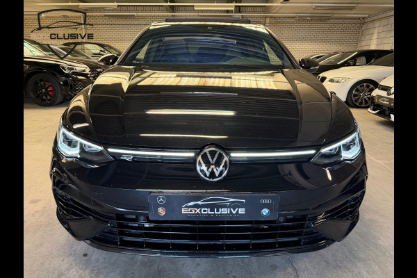 Volkswagen Golf 2.0 TSI R 4MOTION Pano/Akrapovic/Camera/BlindSpot Volkswagen Golf 2.0 TSI R 4MOTION Pano/Akrapovic/Camera/BlindSpot