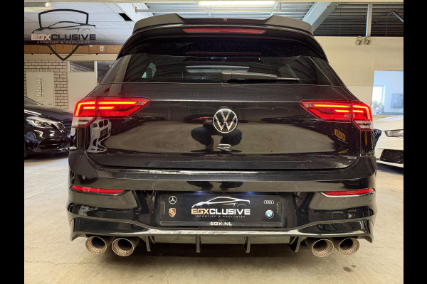Volkswagen Golf 2.0 TSI R 4MOTION Pano/Akrapovic/Camera/BlindSpot Volkswagen Golf 2.0 TSI R 4MOTION Pano/Akrapovic/Camera/BlindSpot