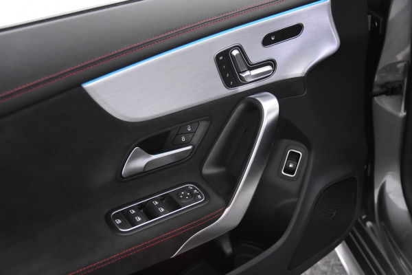 Mercedes-Benz CLA-Klasse Shooting Brake 250 e Business Solution AMG Line *1ste eigenaar*Full Options*