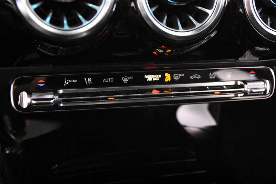 Mercedes-Benz CLA-Klasse Shooting Brake 250 e Business Solution AMG Line *1ste eigenaar*Full Options*