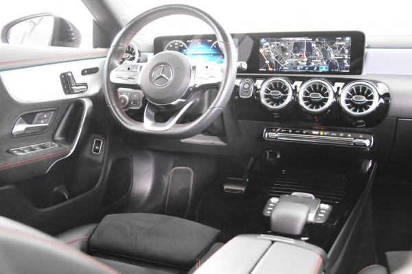 Mercedes-Benz CLA-Klasse Shooting Brake 250 e Business Solution AMG Line *1ste eigenaar*Full Options*