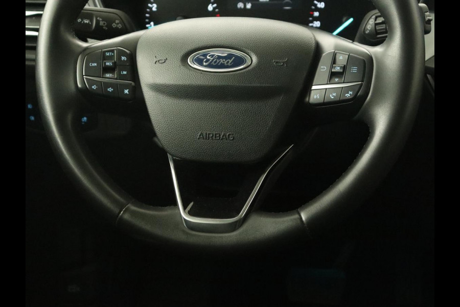 Ford Focus 1.0 EcoBoost Hybrid Titanium | Automaat | Carplay | Keyless | Navigatie | Climate control | Full LED | Parkeerhulp | Cruise control | DAB Ford Focus 1.0 EcoBoost Hybrid Titanium | Automaat | Carplay | Keyless | Navigatie | Climate control | Full LED | Parkeerhulp | Cruise control | DAB