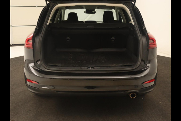 Ford Focus 1.0 EcoBoost Hybrid Titanium | Automaat | Carplay | Keyless | Navigatie | Climate control | Full LED | Parkeerhulp | Cruise control | DAB Ford Focus 1.0 EcoBoost Hybrid Titanium | Automaat | Carplay | Keyless | Navigatie | Climate control | Full LED | Parkeerhulp | Cruise control | DAB