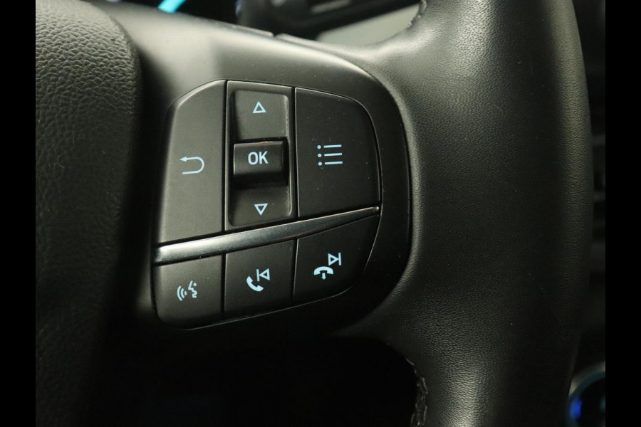 Ford Focus 1.0 EcoBoost Hybrid Titanium | Automaat | Carplay | Keyless | Navigatie | Climate control | Full LED | Parkeerhulp | Cruise control | DAB Ford Focus 1.0 EcoBoost Hybrid Titanium | Automaat | Carplay | Keyless | Navigatie | Climate control | Full LED | Parkeerhulp | Cruise control | DAB