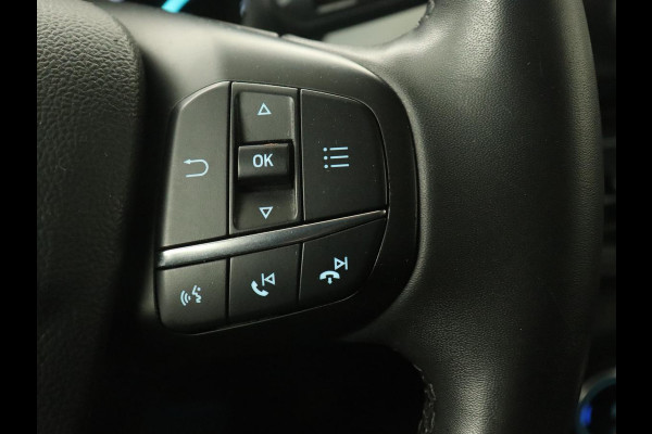 Ford Focus 1.0 EcoBoost Hybrid Titanium | Automaat | Carplay | Keyless | Navigatie | Climate control | Full LED | Parkeerhulp | Cruise control | DAB Ford Focus 1.0 EcoBoost Hybrid Titanium | Automaat | Carplay | Keyless | Navigatie | Climate control | Full LED | Parkeerhulp | Cruise control | DAB