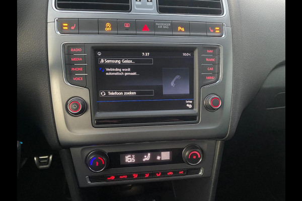 Volkswagen Polo 1.0 Comfortline Allstar Navigatie Parkpilot Cruisecontr Clima Stoelverw KM : 57.000 !!!