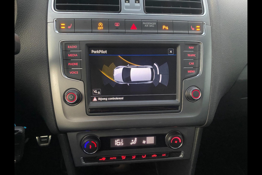 Volkswagen Polo 1.0 Comfortline Allstar Navigatie Parkpilot Cruisecontr Clima Stoelverw KM : 57.000 !!!