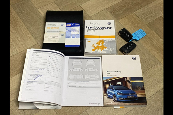 Volkswagen Polo 1.0 Comfortline Allstar Navigatie Parkpilot Cruisecontr Clima Stoelverw KM : 57.000 !!!
