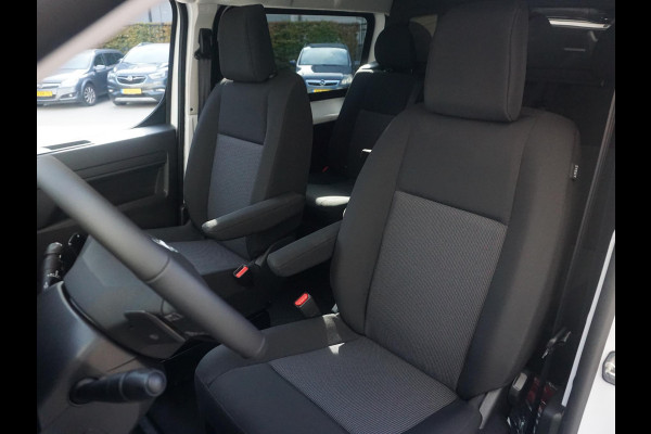Opel Vivaro Electric 75 kWh Dubbele Cabine | 2x schuifdeur | 0% rente | 8 jaar garantie | Dynamic Surround View Pakket| Comfort Pakket | Exterieur Pakket | Winterpakket | Apple Carplay | rondom zicht camera's | LM velgen | Dodehoek detectie | parkeersensoren voor & achter | betimmering | rijklaarprijs Opel Vivaro Electric 75 kWh Dubbele Cabine | 2x schuifdeur | 0% rente | 8 jaar garantie | Dynamic Surround View Pakket| Comfort Pakket | Exterieur Pakket | Winterpakket | Apple Carplay | rondom zicht camera's | LM velgen | Dodehoek detectie | parkeersensoren voor & achter | betimmering | rijklaarprijs