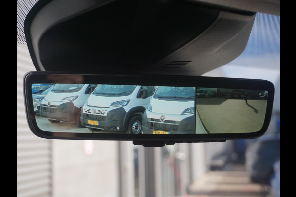 Opel Vivaro Electric 75 kWh Dubbele Cabine | 2x schuifdeur | 0% rente | 8 jaar garantie | Dynamic Surround View Pakket| Comfort Pakket | Exterieur Pakket | Winterpakket | Apple Carplay | rondom zicht camera's | LM velgen | Dodehoek detectie | parkeersensoren voor & achter | betimmering | rijklaarprijs Opel Vivaro Electric 75 kWh Dubbele Cabine | 2x schuifdeur | 0% rente | 8 jaar garantie | Dynamic Surround View Pakket| Comfort Pakket | Exterieur Pakket | Winterpakket | Apple Carplay | rondom zicht camera's | LM velgen | Dodehoek detectie | parkeersensoren voor & achter | betimmering | rijklaarprijs
