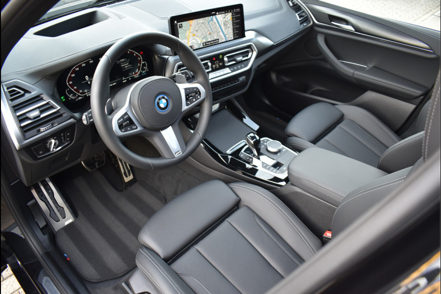 BMW X3 xDrive30e M-Sport Pakket 292 Pk Pano Trekhaak Laser Led Keyless Leder 20 Inch