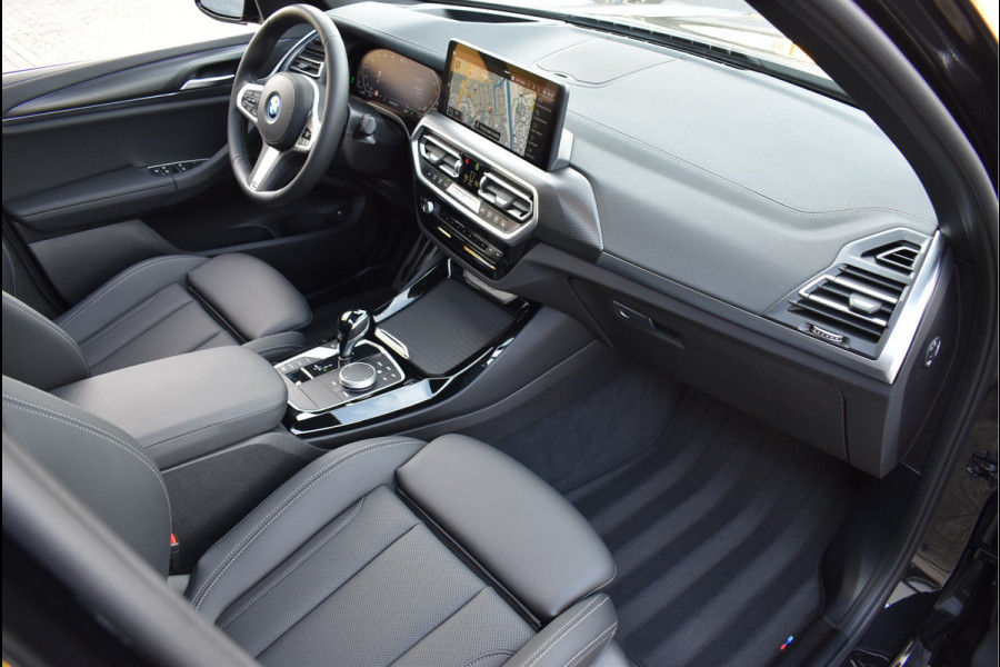 BMW X3 xDrive30e M-Sport Pakket 292 Pk Pano Trekhaak Laser Led Keyless Leder 20 Inch