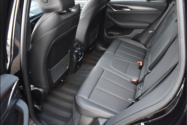 BMW X3 xDrive30e M-Sport Pakket 292 Pk Pano Trekhaak Laser Led Keyless Leder 20 Inch