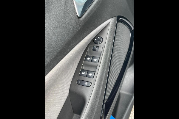 Opel Crossland X 1.2 Turbo Online | Airco | Cruise | Trekhaak |