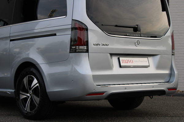 Mercedes-Benz Eqv 300 L2 / AMG / New Model / bj2025 / 7-Persoons / Panorama / Led / Electr Stoelen / Vol Opties / NIEUW!! Mercedes-Benz Eqv 300 L2 / AMG / New Model / bj2025 / 7-Persoons / Panorama / Led / Electr Stoelen / Vol Opties / NIEUW!!