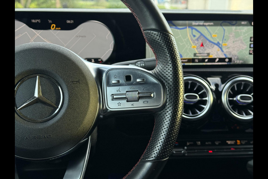 Mercedes-Benz A-Klasse 180 Aut. Sol. AMG Sport Ed. | Panorama | Burmester | Memory | Multi Beam |