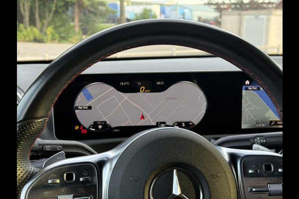 Mercedes-Benz A-Klasse 180 Aut. Sol. AMG Sport Ed. | Panorama | Burmester | Memory | Multi Beam |