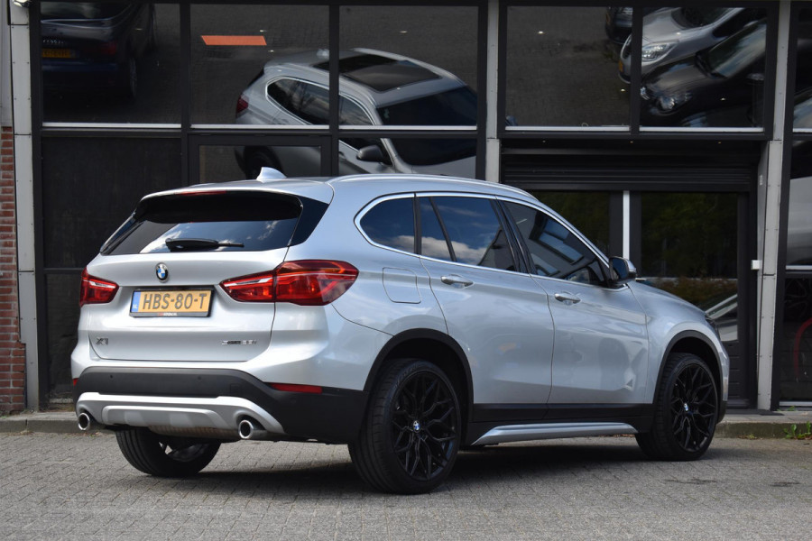 BMW X1 xDrive25i High Executive Pano ACC Camera BMW X1 xDrive25i High Executive Pano ACC Camera