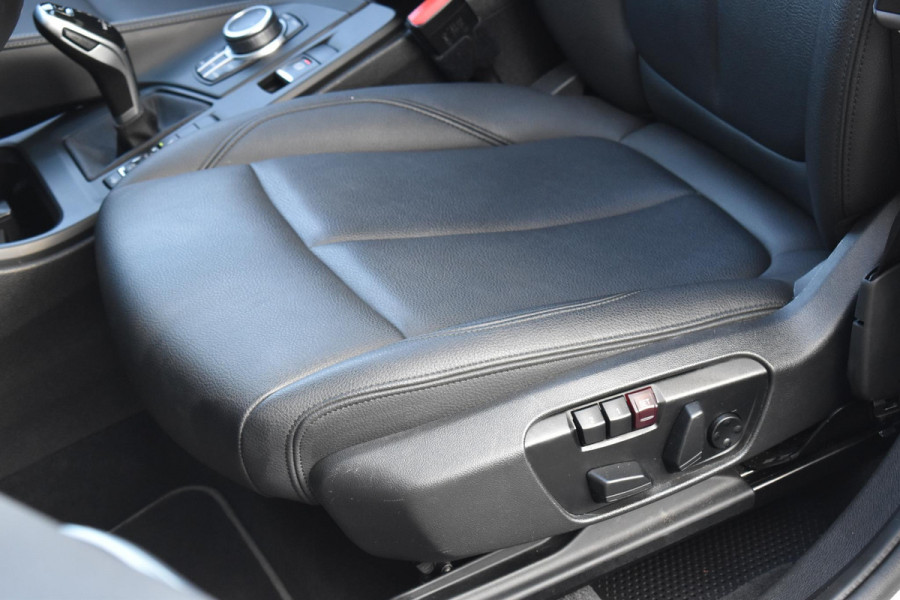 BMW X1 xDrive25i High Executive Pano ACC Camera BMW X1 xDrive25i High Executive Pano ACC Camera