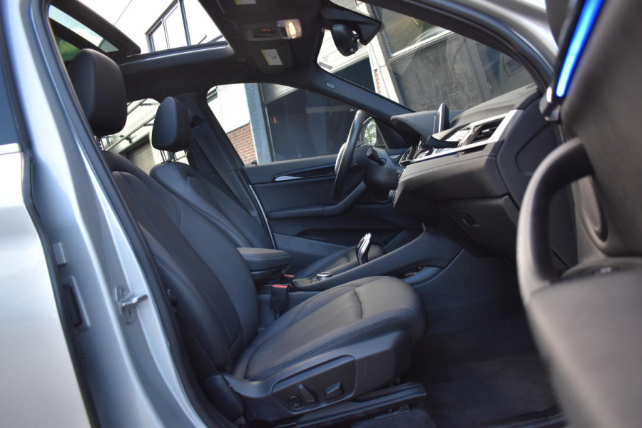 BMW X1 xDrive25i High Executive Pano ACC Camera BMW X1 xDrive25i High Executive Pano ACC Camera