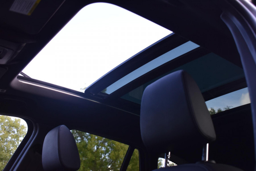 BMW X1 xDrive25i High Executive Pano ACC Camera BMW X1 xDrive25i High Executive Pano ACC Camera