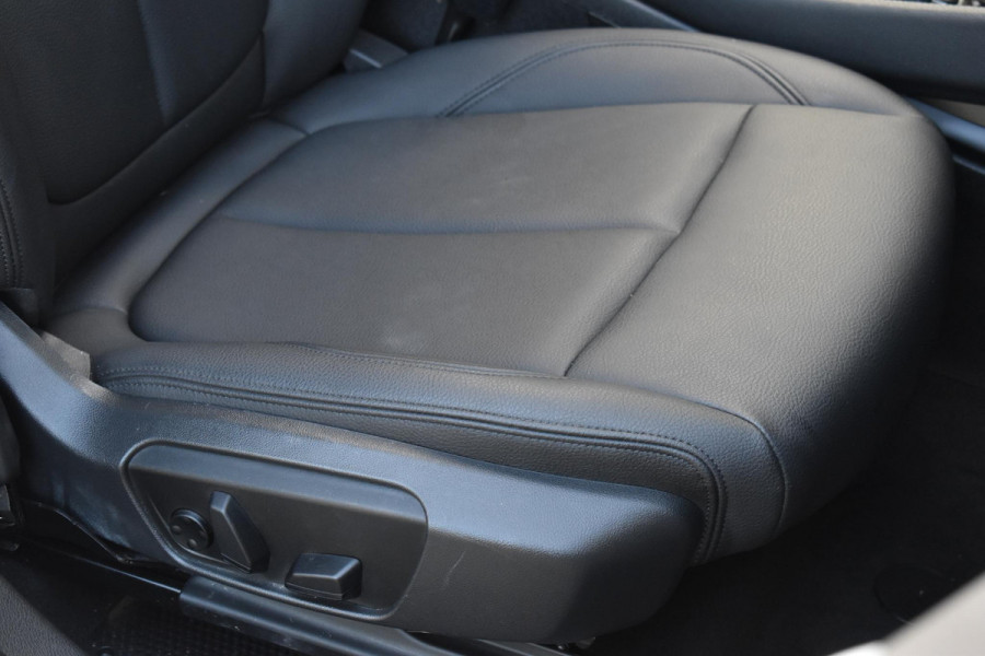 BMW X1 xDrive25i High Executive Pano ACC Camera BMW X1 xDrive25i High Executive Pano ACC Camera
