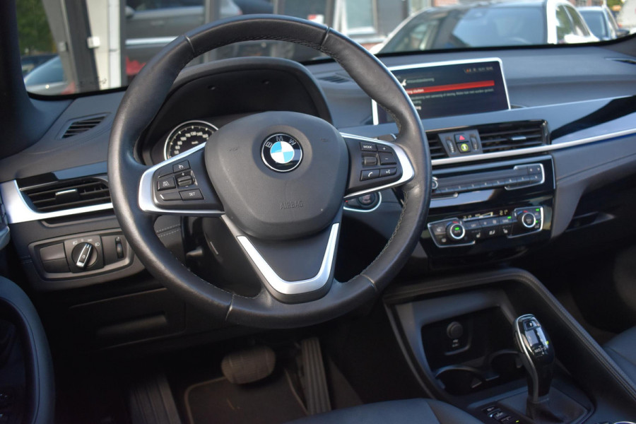 BMW X1 xDrive25i High Executive Pano ACC Camera BMW X1 xDrive25i High Executive Pano ACC Camera