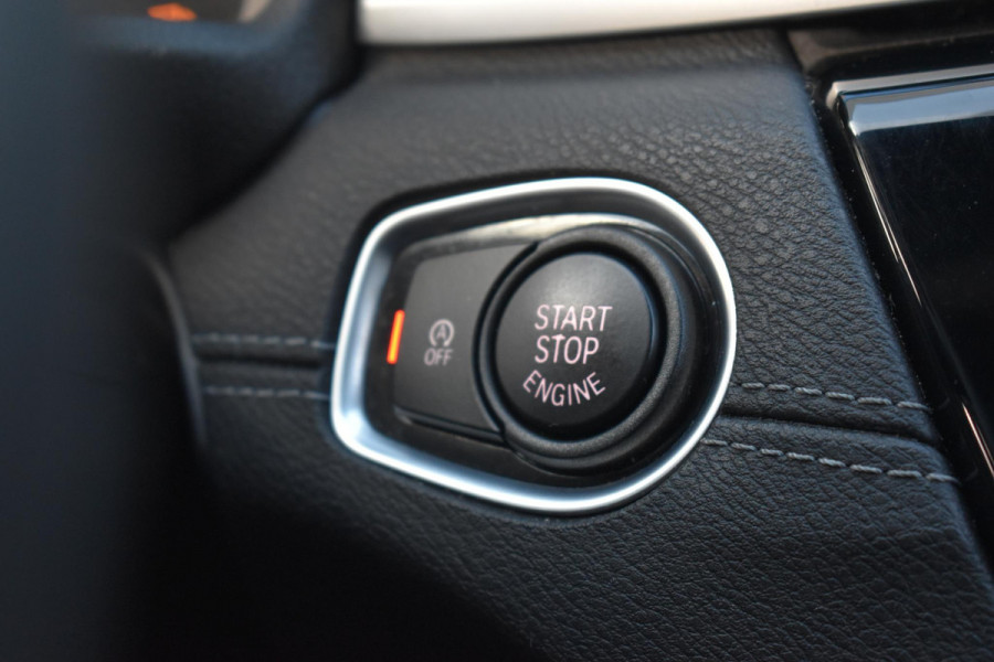 BMW X1 xDrive25i High Executive Pano ACC Camera BMW X1 xDrive25i High Executive Pano ACC Camera