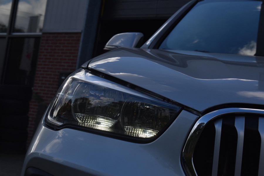 BMW X1 xDrive25i High Executive Pano ACC Camera BMW X1 xDrive25i High Executive Pano ACC Camera