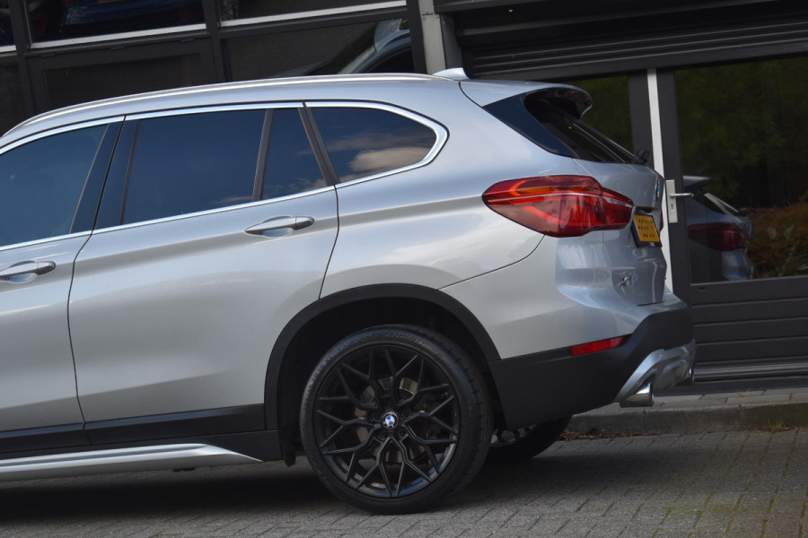 BMW X1 xDrive25i High Executive Pano ACC Camera BMW X1 xDrive25i High Executive Pano ACC Camera