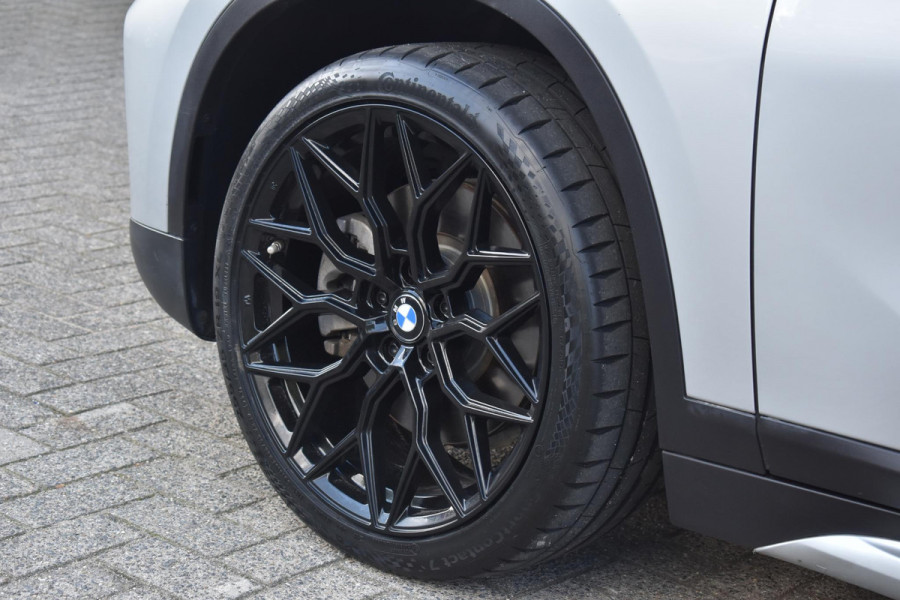 BMW X1 xDrive25i High Executive Pano ACC Camera BMW X1 xDrive25i High Executive Pano ACC Camera