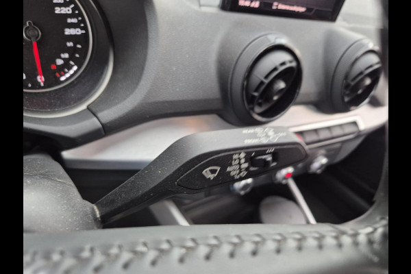 Audi Q2 1.0 TFSI Sport Pro Line | automaat | navigatie | PDC | sportstoelen | cruise control | dealer onderhouden Audi Q2 1.0 TFSI Sport Pro Line | automaat | navigatie | PDC | sportstoelen | cruise control | dealer onderhouden