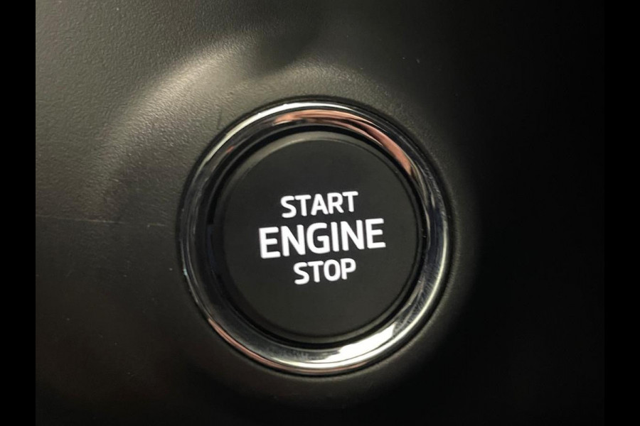 Škoda Karoq 1.5 TSI DSG Sportline Navigatie Apple Carplay/Android Auto Camera Parkeersensoren Cruise Control Elektrische achterklep Stoelverwarming Virtual Cockpit Climate Control Lichtmetalen velgen