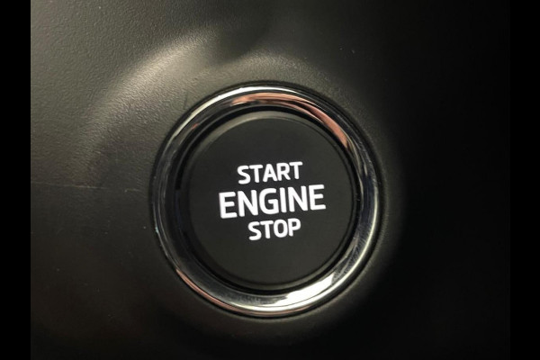 Škoda Karoq 1.5 TSI DSG Sportline Navigatie Apple Carplay/Android Auto Camera Parkeersensoren Cruise Control Elektrische achterklep Stoelverwarming Virtual Cockpit Climate Control Lichtmetalen velgen
