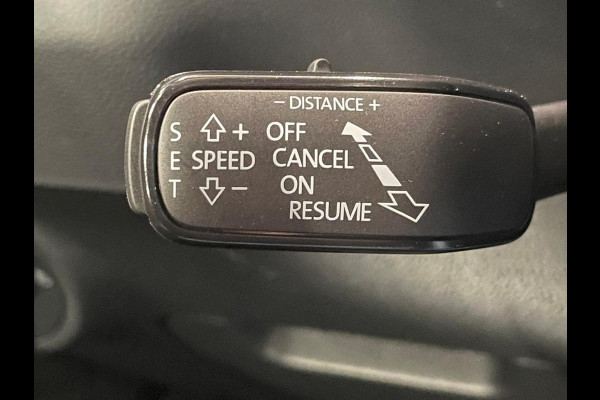 Škoda Karoq 1.5 TSI DSG Sportline Navigatie Apple Carplay/Android Auto Camera Parkeersensoren Cruise Control Elektrische achterklep Stoelverwarming Virtual Cockpit Climate Control Lichtmetalen velgen