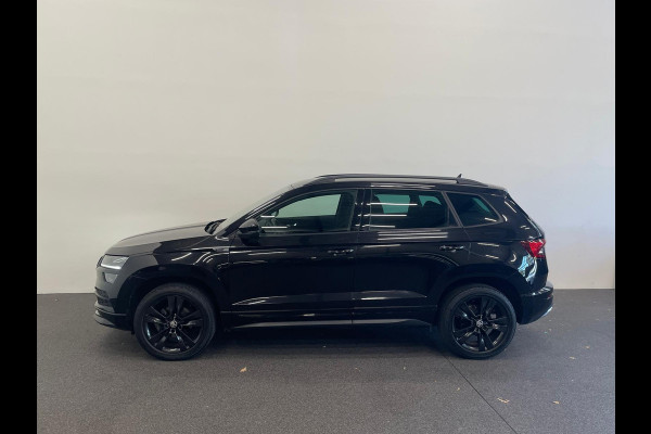 Škoda Karoq 1.5 TSI DSG Sportline Navigatie Apple Carplay/Android Auto Camera Parkeersensoren Cruise Control Elektrische achterklep Stoelverwarming Virtual Cockpit Climate Control Lichtmetalen velgen