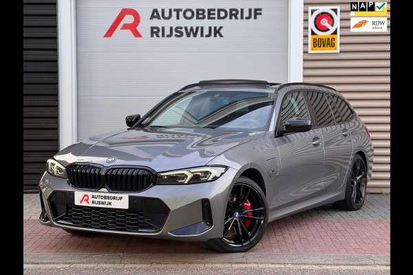 BMW 3 Serie Touring 330e Pano/Camera/Sfeer/Leer
