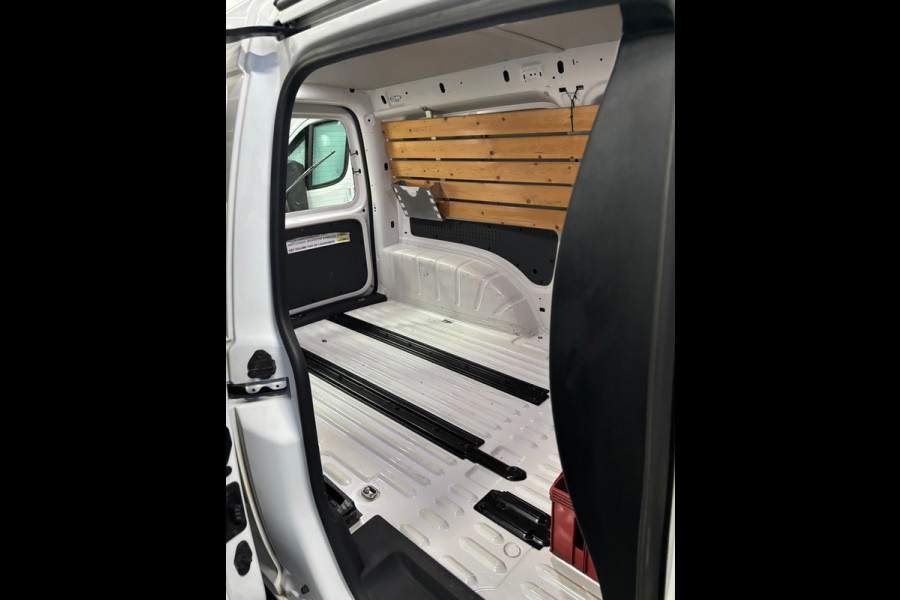 Volkswagen Caddy 1.4 TGI L2H1 EcoFuel Maxi