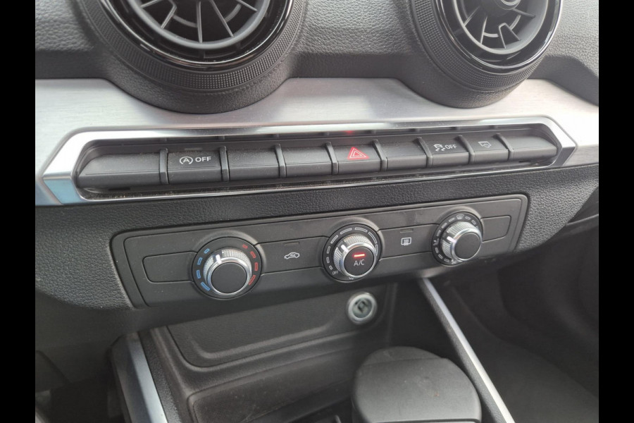 Audi Q2 1.0 TFSI Sport Pro Line | automaat | navigatie | PDC | sportstoelen | cruise control | dealer onderhouden Audi Q2 1.0 TFSI Sport Pro Line | automaat | navigatie | PDC | sportstoelen | cruise control | dealer onderhouden