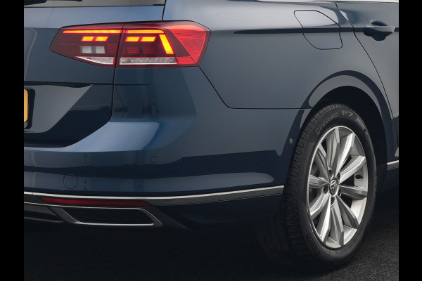 Volkswagen Passat Variant 1.4 TSI PHEV GTE Business Plug In Hyrbid 218pk Dealer O.H PHEV | Panodak | Adaptive Cruise | Alcantara Sportstoelen Massage & Verwarmd | Apple Carplay | Camera | Virtual | Navigatie | Keyless | Blis | DAB | Volkswagen Passat Variant 1.4 TSI PHEV GTE Business Plug In Hyrbid 218pk Dealer O.H PHEV | Panodak | Adaptive Cruise | Alcantara Sportstoelen Massage & Verwarmd | Apple Carplay | Camera | Virtual | Navigatie | Keyless | Blis | DAB |