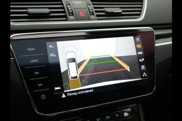 Škoda Superb Combi 1.4 TSI iV Laurin & Klement Plug In Hybrid 218pk Dealer O.H PHEV | Trekhaak Af Fabriek | Panodak | Adaptive Cruise | Lederen Sportstoelen Memory & Massage | Canton Audio | Apple Carplay | Keyless | Blis | Navigatie | Stoelen & Stuur Verwarmd | Virtual