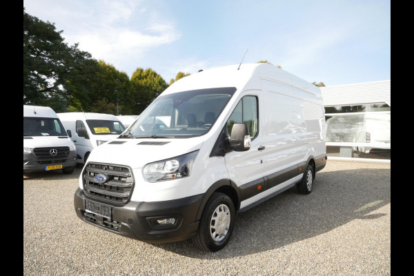 Ford Transit 2.0 TDCI 170PK, L4H3, Automaat, Airco, Trekhaak 3.500KG Ford Transit 2.0 TDCI 170PK, L4H3, Automaat, Airco, Trekhaak 3.500KG