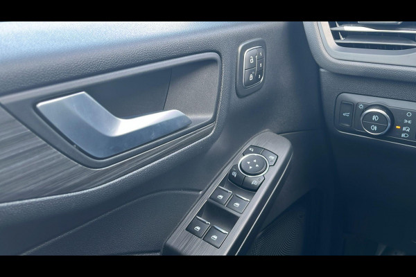 Ford Kuga 2.5 FHEV Active X 190pk | Driver Assistance Pack | Technology Pack | Winterpack | Panoramadak | All Weather Banden | Geen stekker nodig