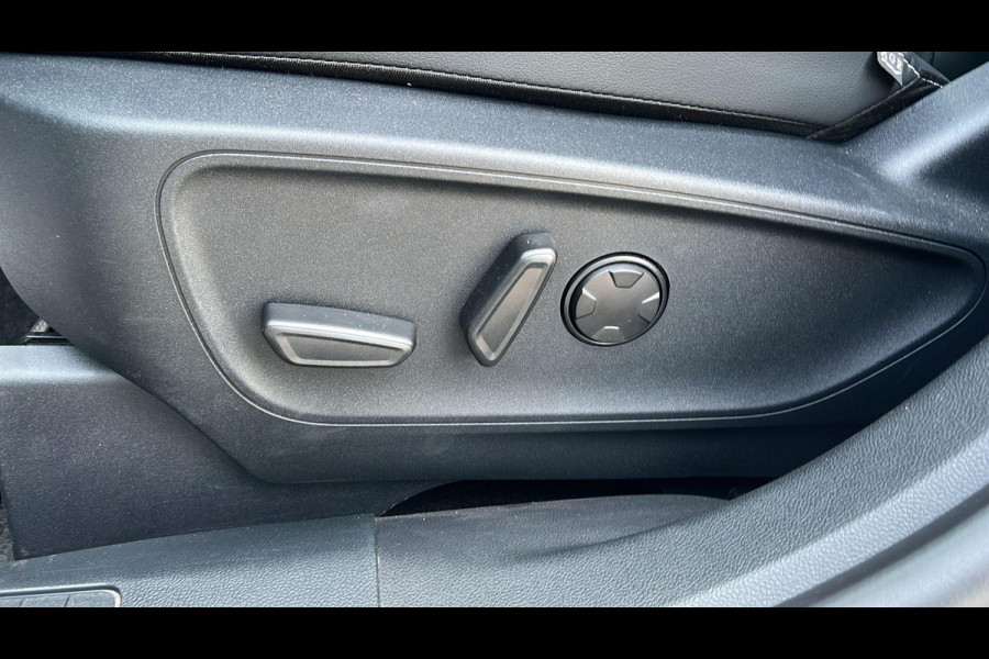 Ford Kuga 2.5 FHEV Active X 190pk | Driver Assistance Pack | Technology Pack | Winterpack | Panoramadak | All Weather Banden | Geen stekker nodig