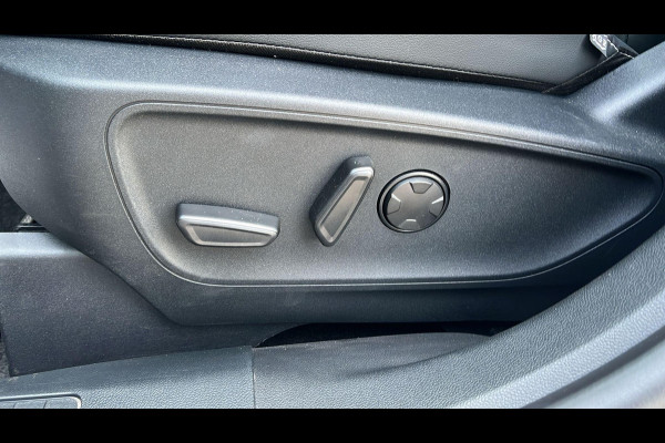 Ford Kuga 2.5 FHEV Active X 190pk | Driver Assistance Pack | Technology Pack | Winterpack | Panoramadak | All Weather Banden | Geen stekker nodig