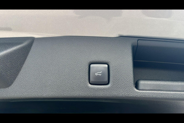 Ford Kuga 2.5 FHEV Active X 190pk | Driver Assistance Pack | Technology Pack | Winterpack | Panoramadak | All Weather Banden | Geen stekker nodig