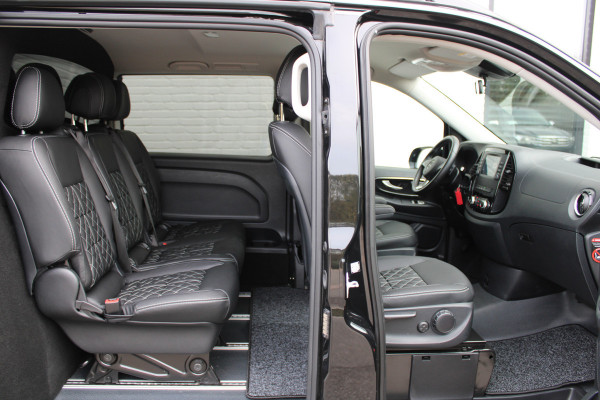Mercedes-Benz Vito 116 CDI / Aut / Lang / 4x4 / DC / Led-Xenon / Leer / Vol Opties / NIEUWSTAAT Mercedes-Benz Vito 116 CDI / Aut / Lang / 4x4 / DC / Led-Xenon / Leer / Vol Opties / NIEUWSTAAT
